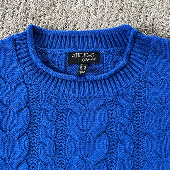 Women’s sweater size L NWOT - Picture 2 of 3